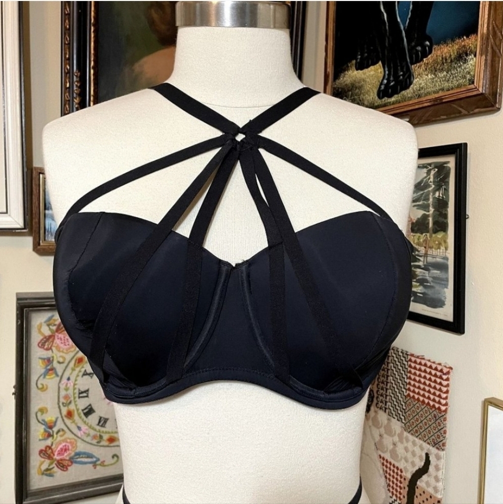 Adore Me Black Extra Strappy Balconette Halter Strap Bra 38DDD